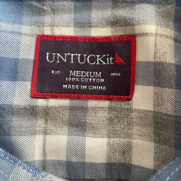 Untuckit Fiano Men’s Button Up Shirt - Picture 3 of 5